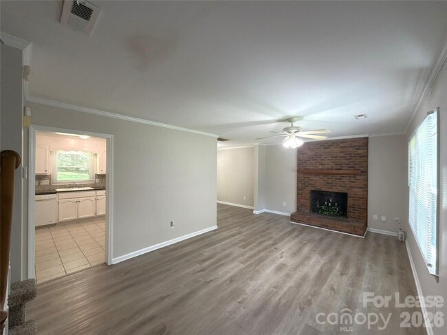 Building Photo - 7409 Lockmont Dr