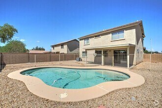 Building Photo - READY TO VIEW NOW! Beautiful 4 Bed 2.5 Bat...