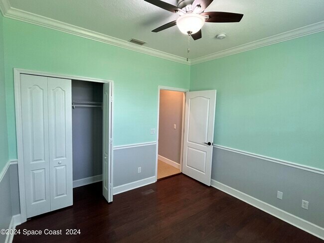Building Photo - 1874 Bermuda Ct