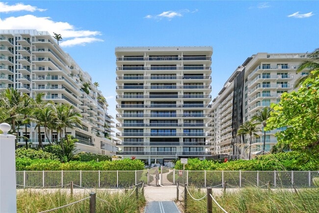 Building Photo - 9455 Collins Ave
