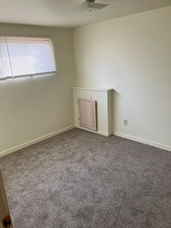 Building Photo - 1120 10th Ave NW