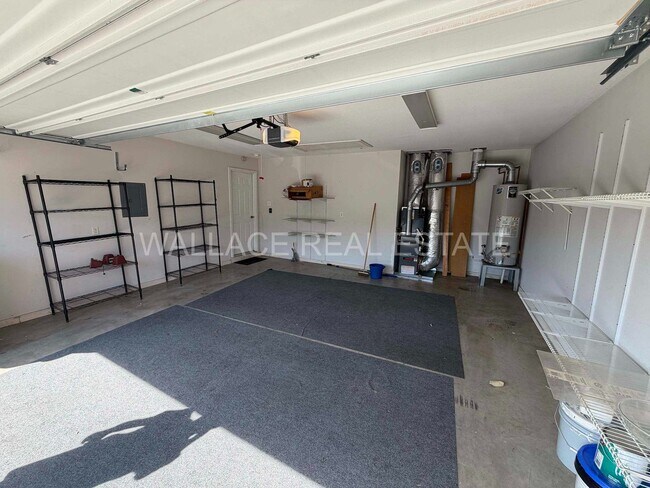 Building Photo - SPACIOUS 3 BEDROOM CONDO IN ANDERSON RIDGE ON GLEASON DRIVE!!