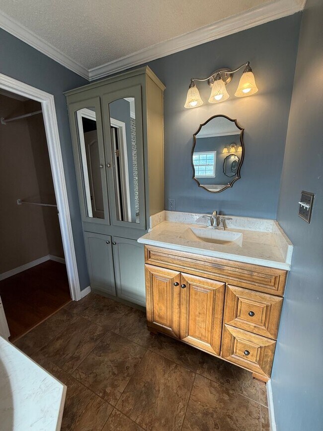 Building Photo - 311 Benton Pond Rd