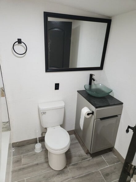 Building Photo - 890 Rickey Jackson Blvd