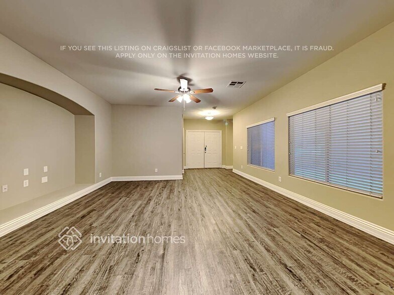 Building Photo - 8519 Treasure Trove St