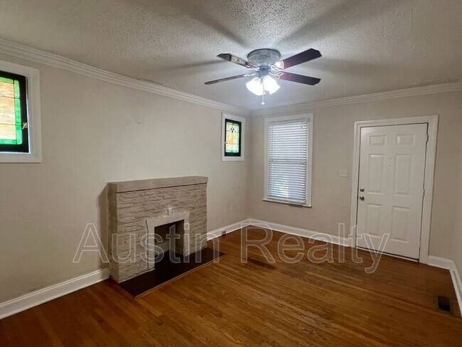 Building Photo - 6565 Arsenal St