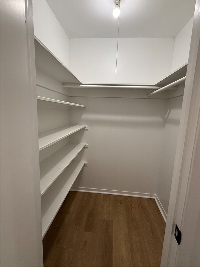 Building Photo - 3206 Cascade Creek Dr