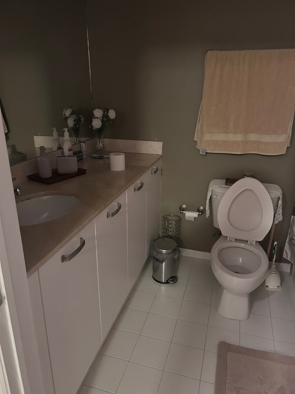 Building Photo - 2030 Douglas Rd