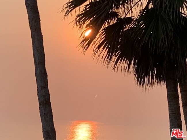 Building Photo - 11942 Whitewater Ln