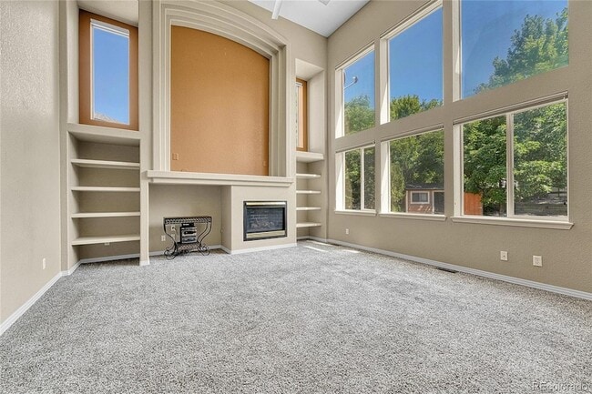Building Photo - 17672 E Weaver Pl