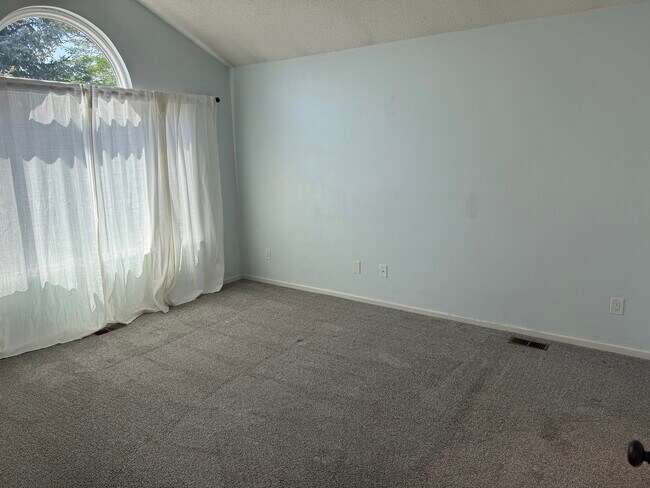 Building Photo - 14602 E Bellewood Pl