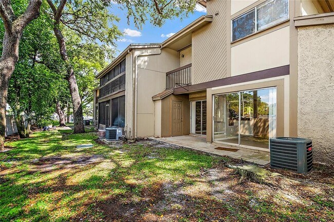 Building Photo - 6345 Newtown Cir