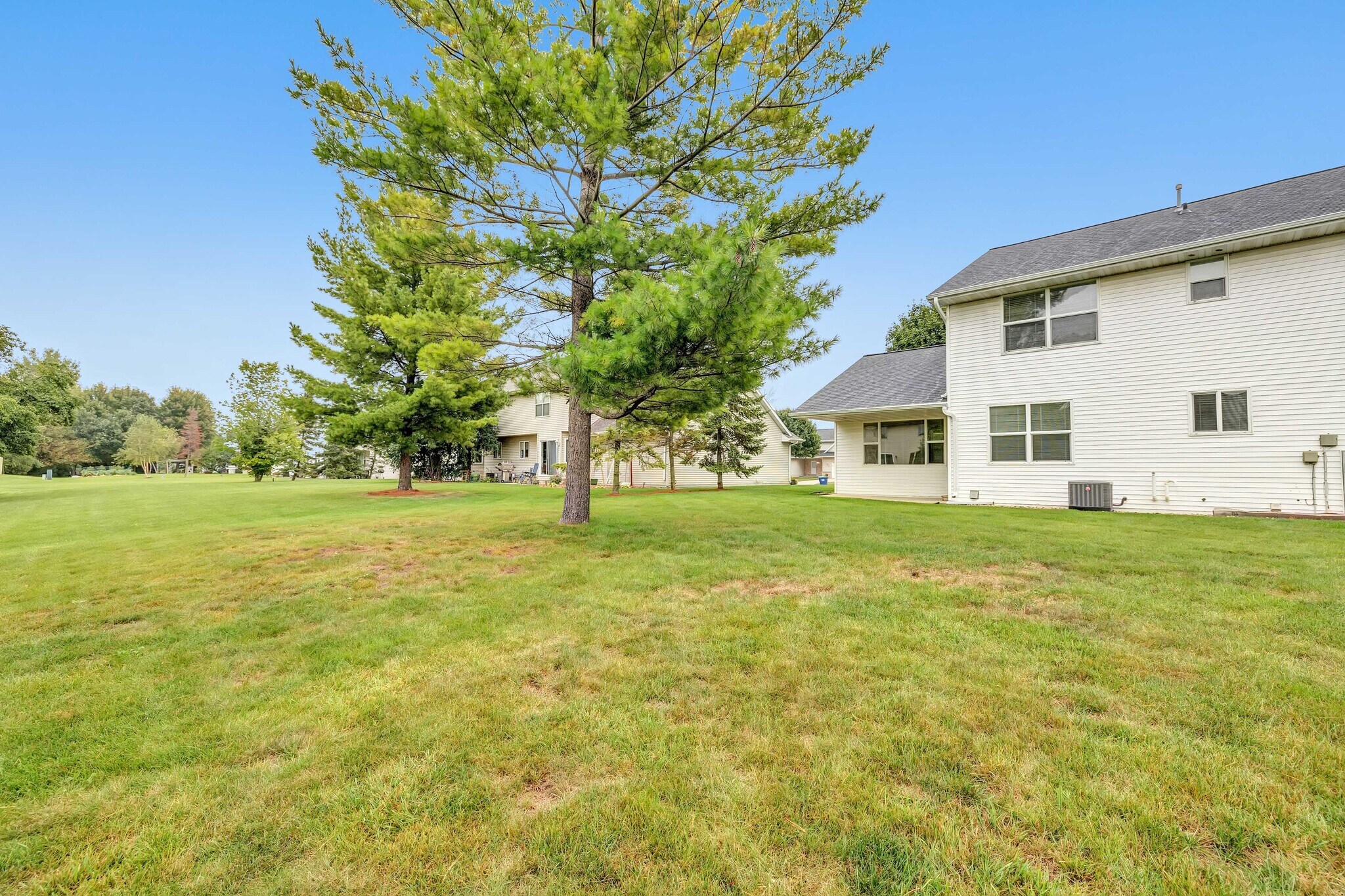 Building Photo - 212 Cavil Way