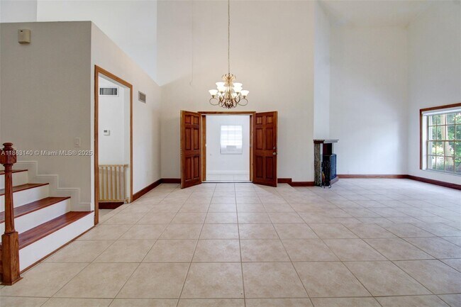 Building Photo - 12370 SW 96th St