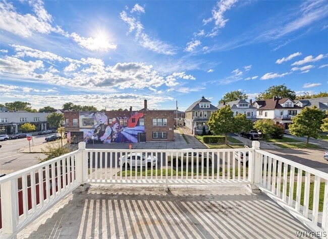 Building Photo - 9 Lovering Ave
