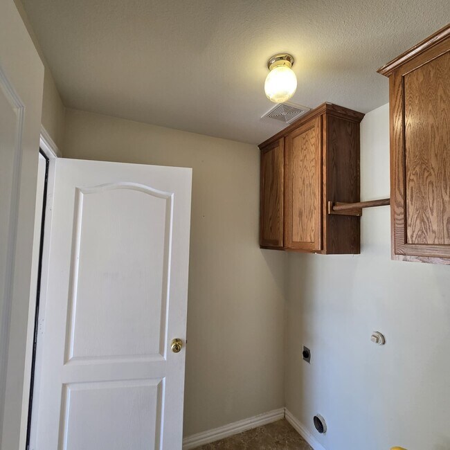 Building Photo - 10532 Braewood Dr