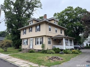 Building Photo - 285 Hillside Ave