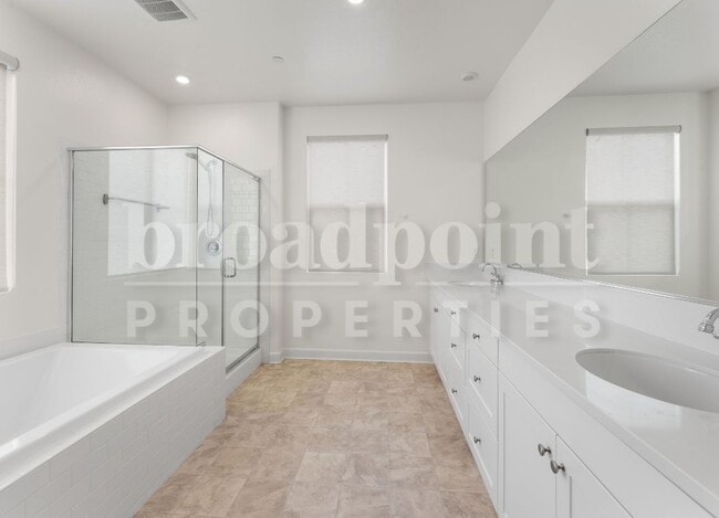 Building Photo - 27941 Silo Ln