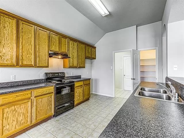 Building Photo - 2761 Cascade Cove Dr