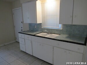 Building Photo - 2553 Cincinnati Ave