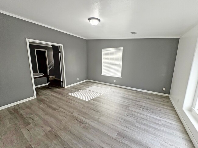 Building Photo - 7310 Palo Verde