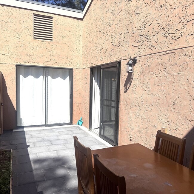 Building Photo - 2457 Briarwest Blvd