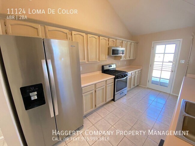 Building Photo - 11124 Loma De Color Dr