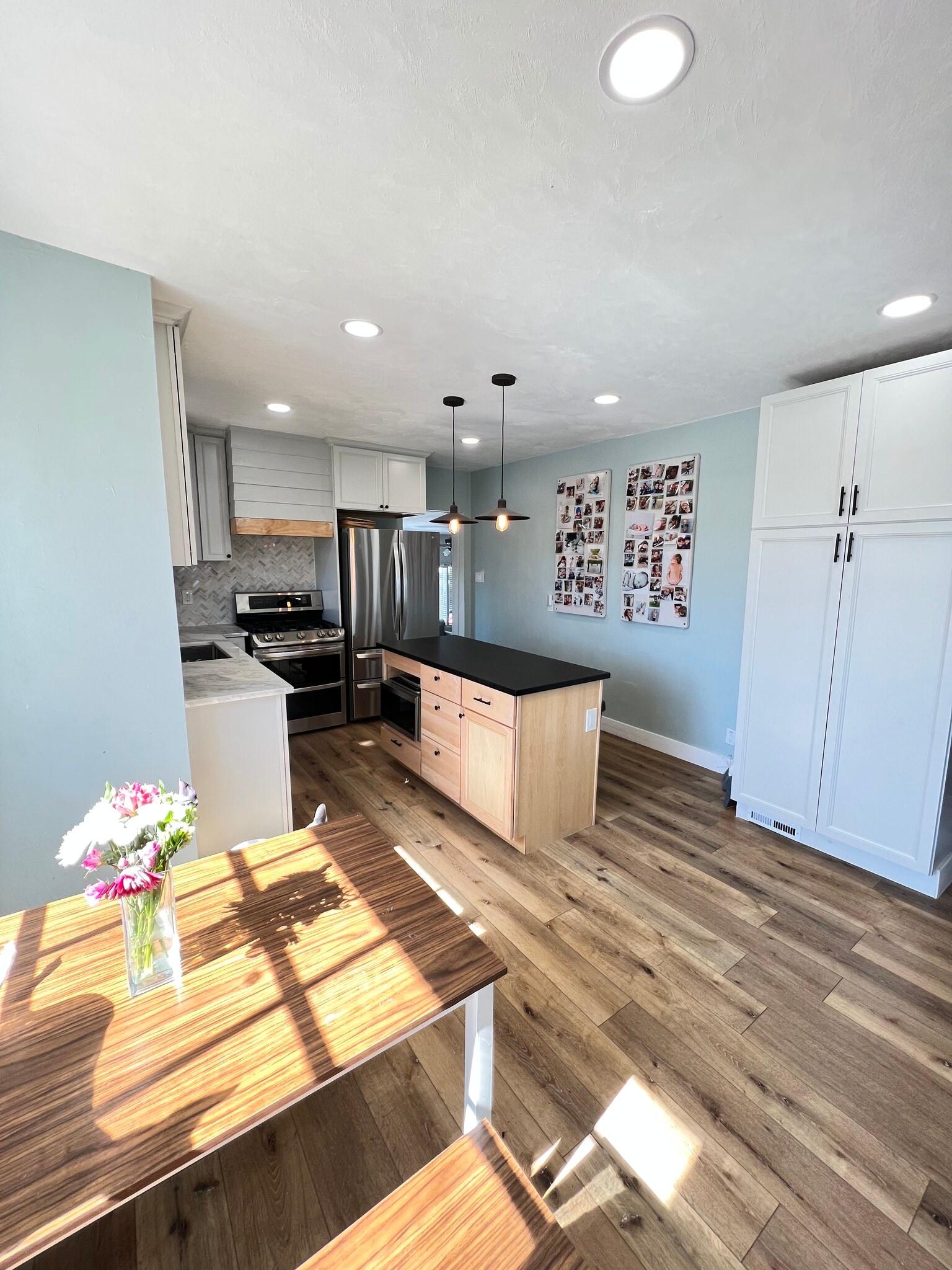 Building Photo - 1647 E Woodland Ave