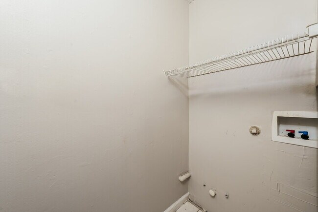 Building Photo - 5720 Royal Palm Beach Blvd