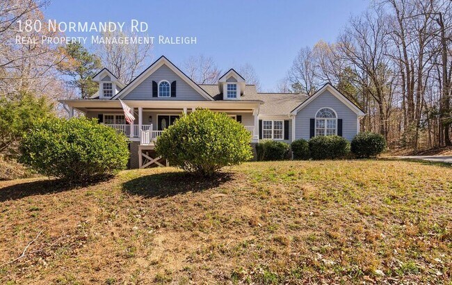 Building Photo - 180 Normandy Rd