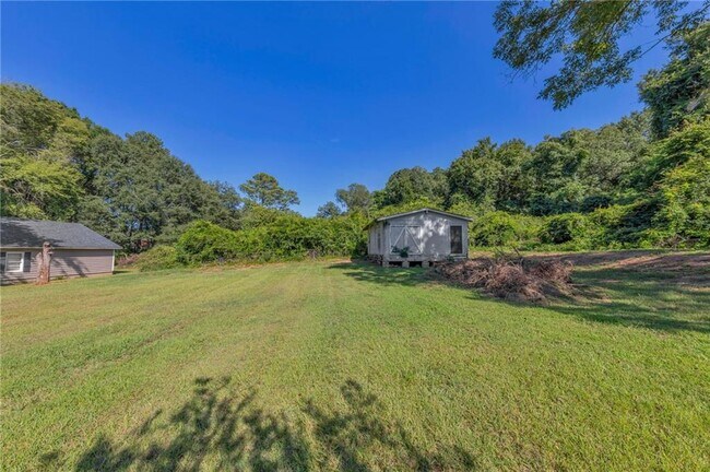 Building Photo - 3849 Dillard St