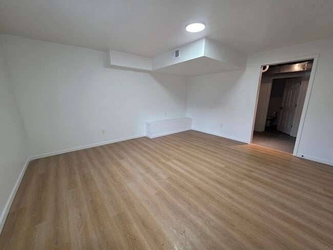 Building Photo - Newly updated 3 bedroom 2 bathroom house for Rent!!!