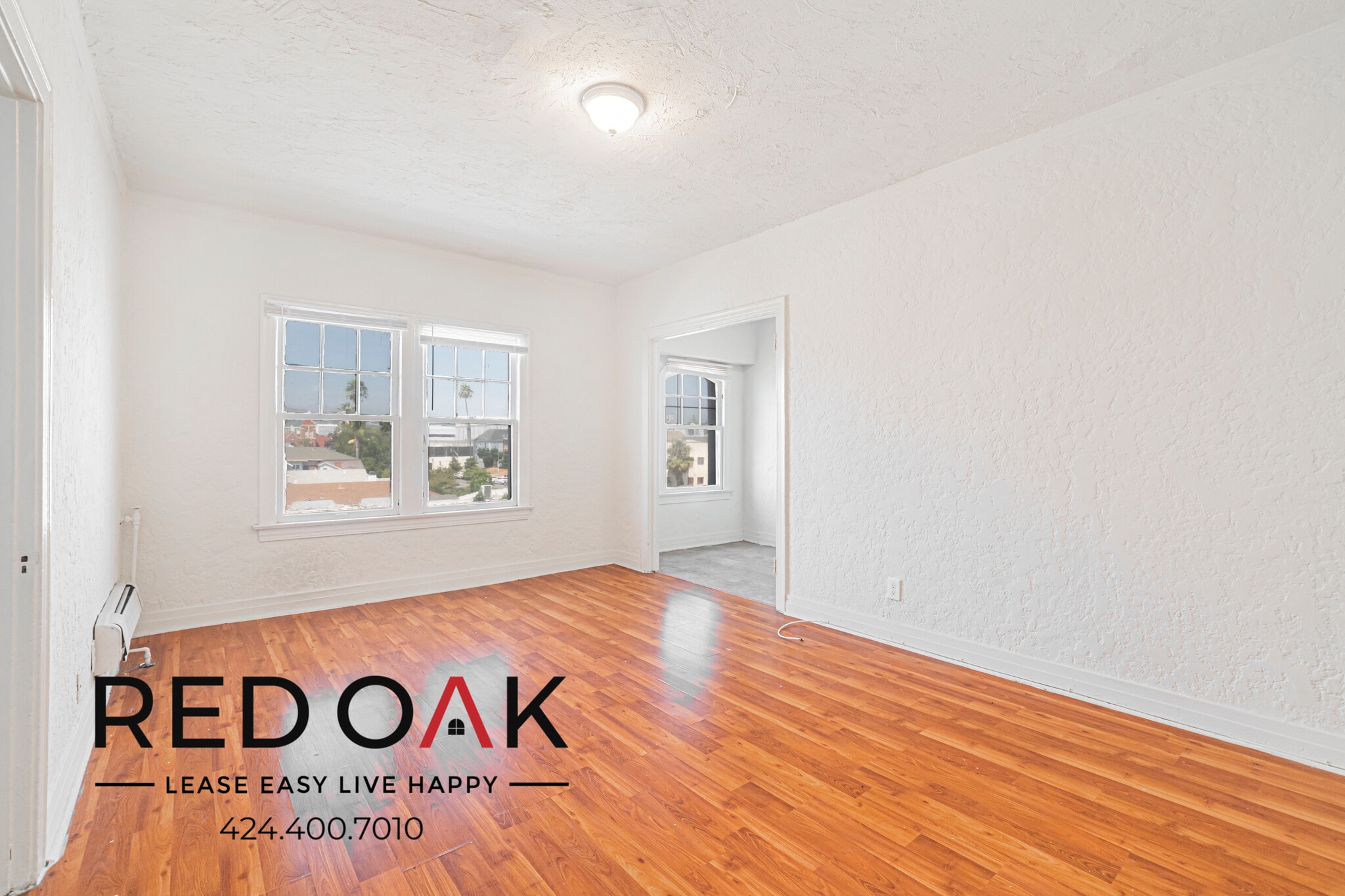 Building Photo - 3918 Beverly Blvd