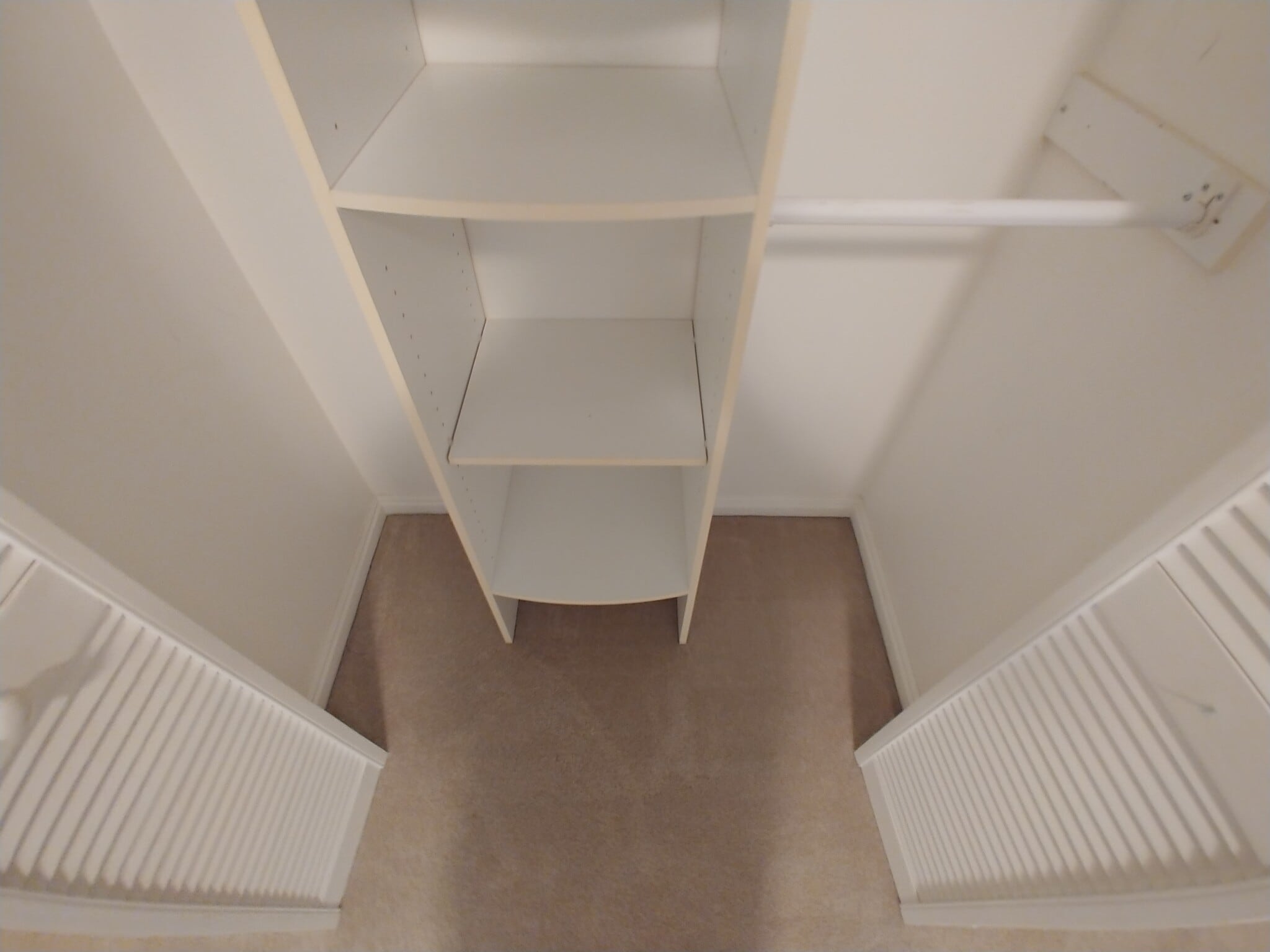 Building Photo - 936 Meadowbrook Dr