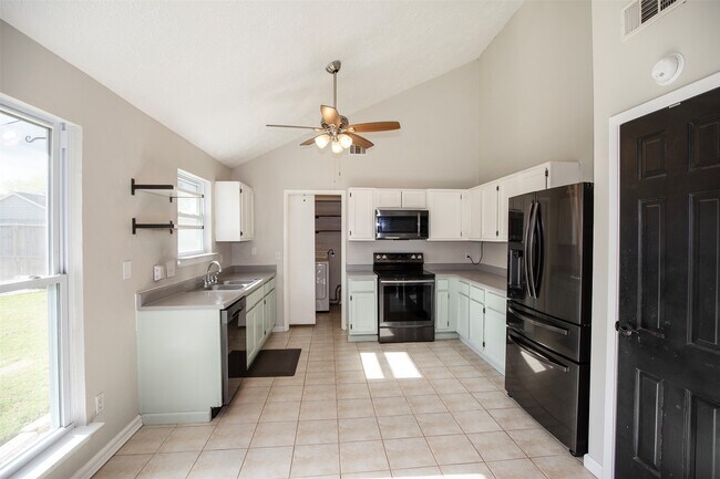 Building Photo - 5617 Fresh Meadow