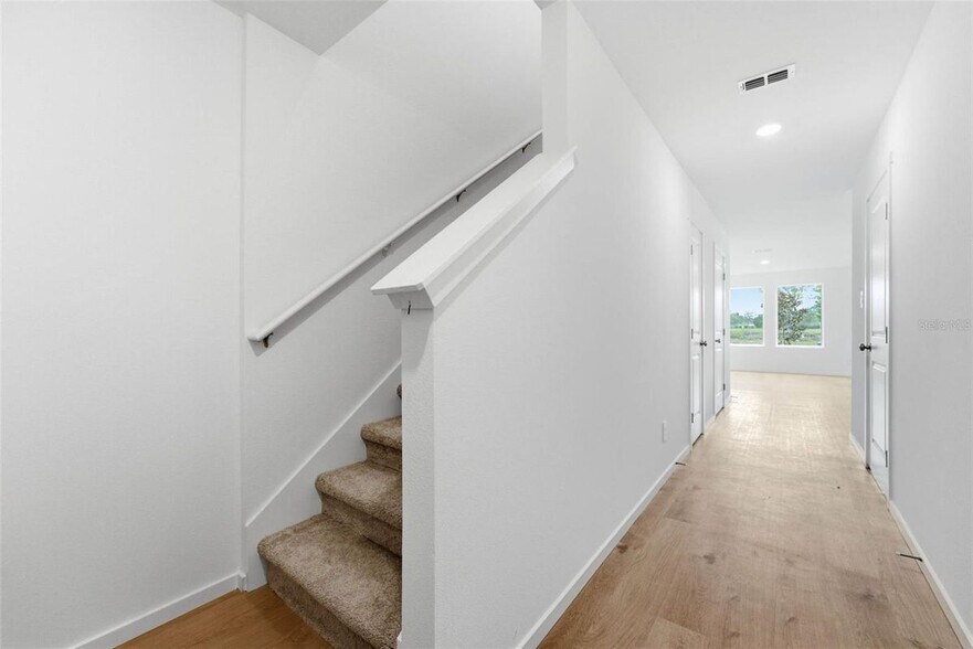 Building Photo - 1557 Plank Pl