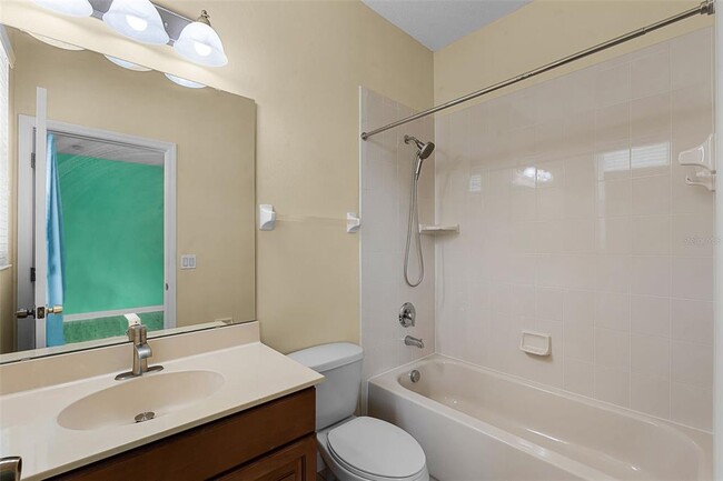 Building Photo - 4905 Legacy Oaks Dr
