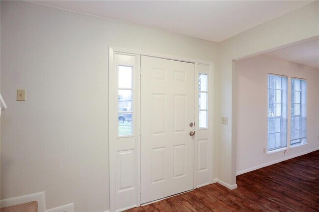 Building Photo - 2630 Anthony-Hay Ln