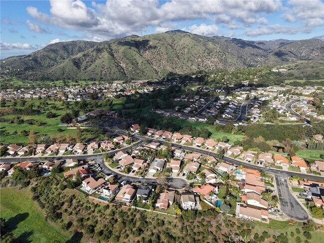 Building Photo - 2142 Iron Club Dr