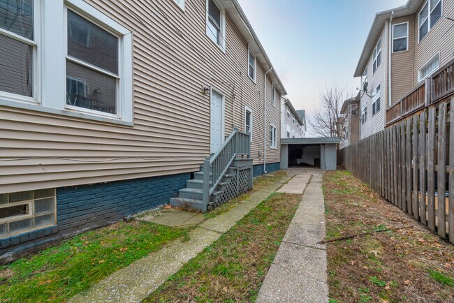 1890 W 54th St (Downstairs) - 1890 W 54th St