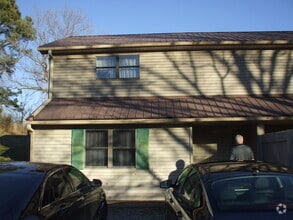 Building Photo - 167 Glen Hill Drive - Duplex