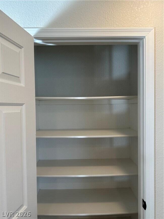 Building Photo - 1034 Skysail Dr