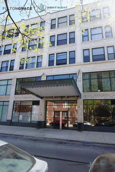 Building Photo - 4715 N Racine Ave