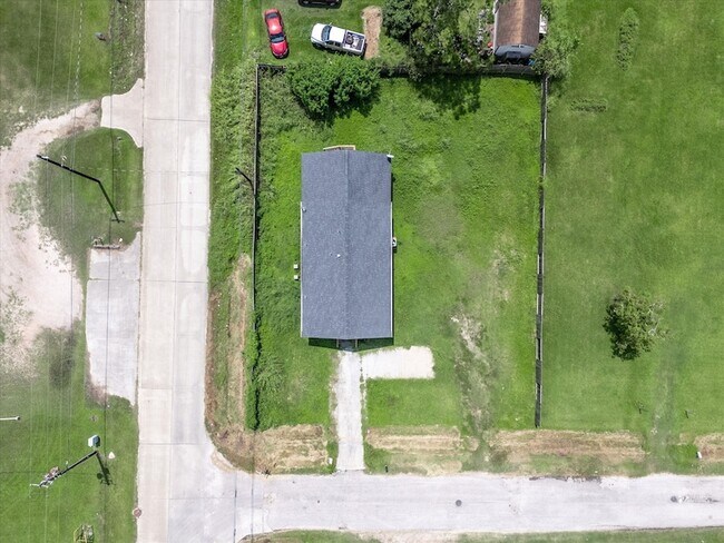 Building Photo - 6403 O Brien St