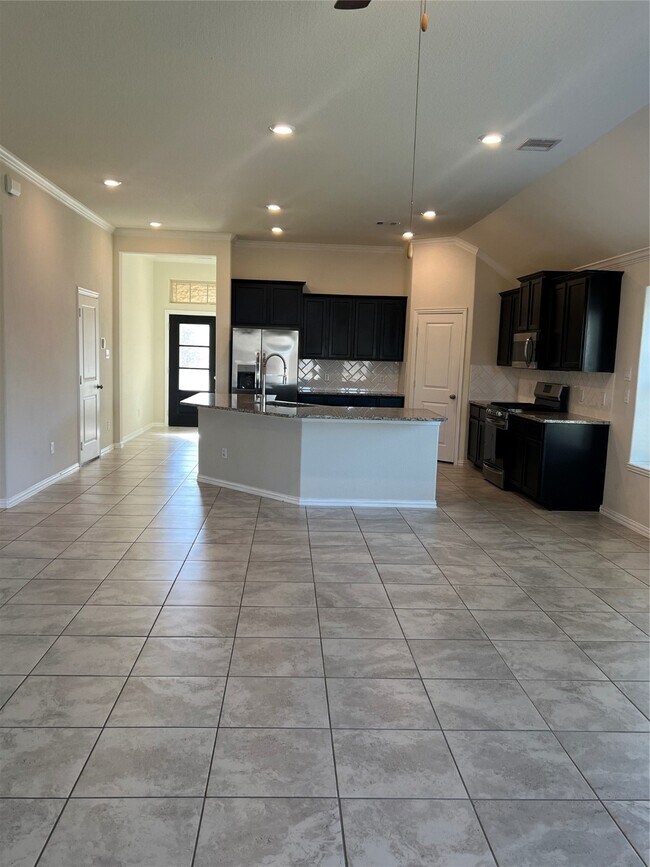 Building Photo - 4933 Spring Terrace Ln