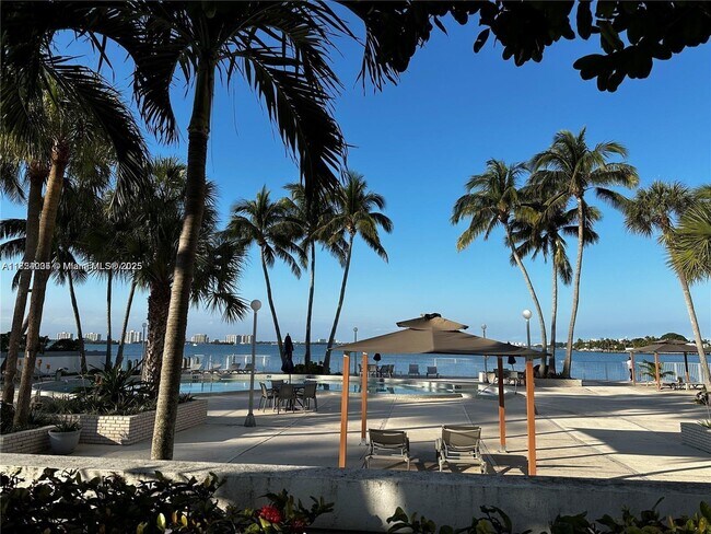 Building Photo - 1865 79th Street Causeway