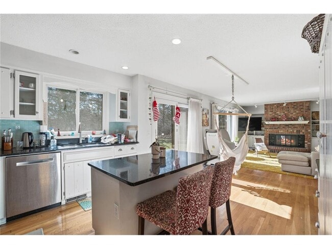 Building Photo - 10427 Brown Farm Cir