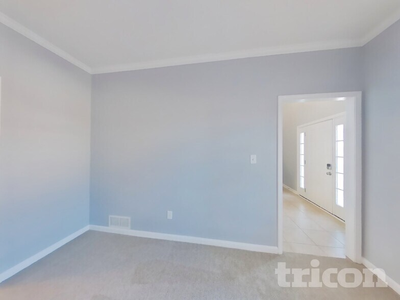 Building Photo - 2674 Calumet Farm Ln