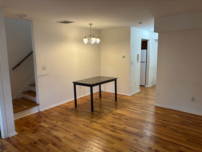 Building Photo - 183 Livingston Pl