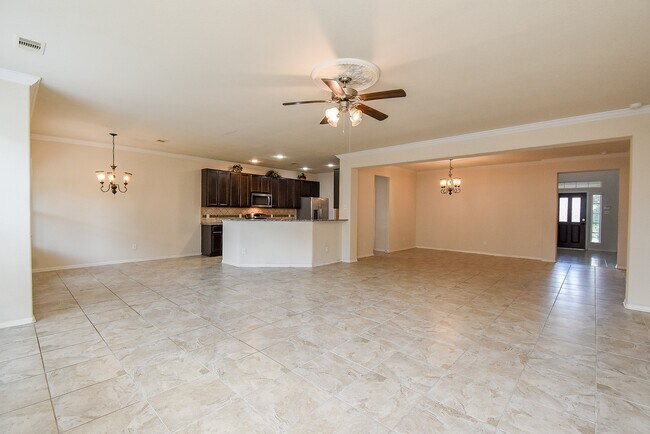 Building Photo - 20810 Fair Walnut Way